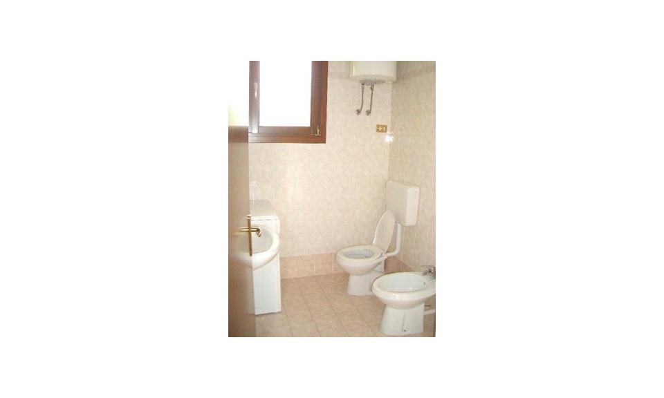 résidence LAGUNA: salle de bain (exemple)