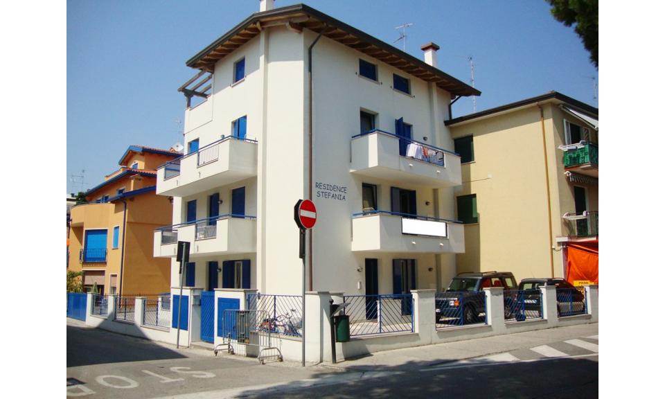 apartments STEFANIA: external view of house