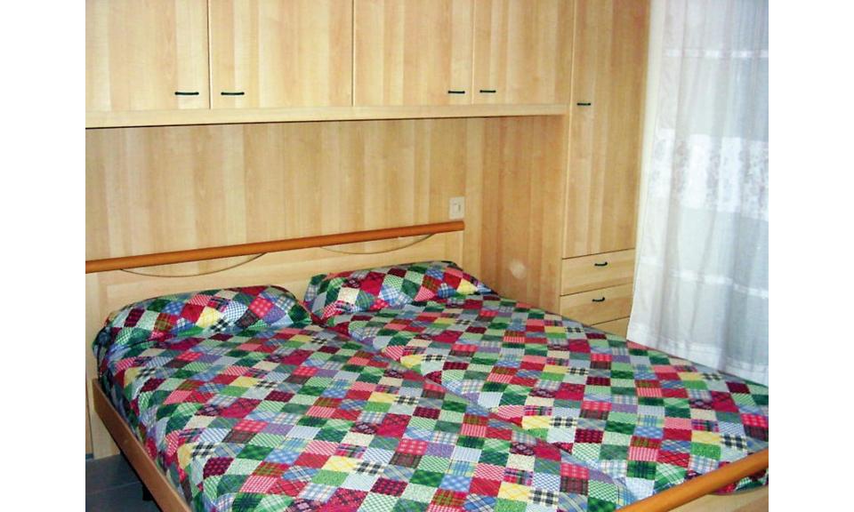 résidence ALBATROS: chambre à coucher (exemple)