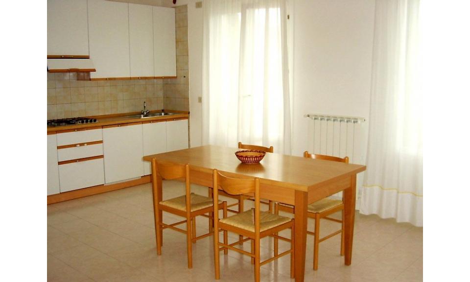 apartments TROPICI: kitchenette (example)