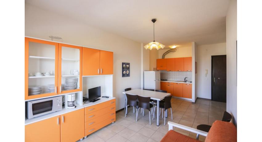apartments HOLIDAY: B4 - kitchenette (example)