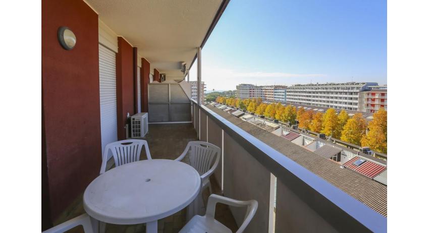 apartments HOLIDAY: B5 - balcony (example)