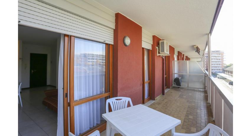appartamenti HOLIDAY: C7 - balcone (esempio)