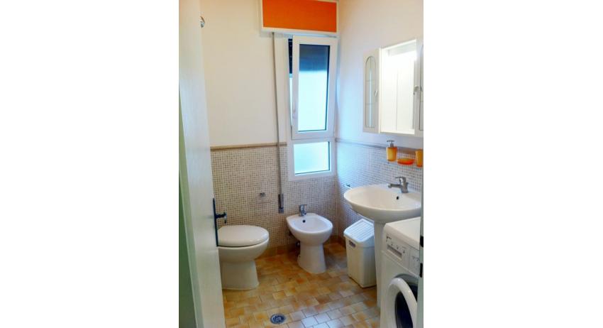 apartments STEFANIA: C6/DEP - bathroom (example)