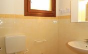 Residence VILLAGGIO DEI FIORI: A4 - Badezimmer (Beispiel)