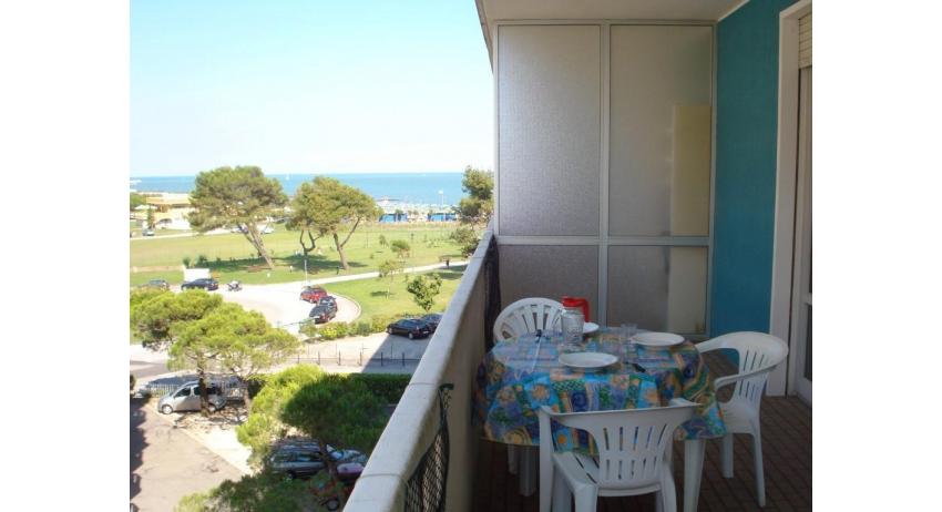 Ferienwohnungen MARCO POLO: B5 - Balkon mit Aussicht (Beispiel)