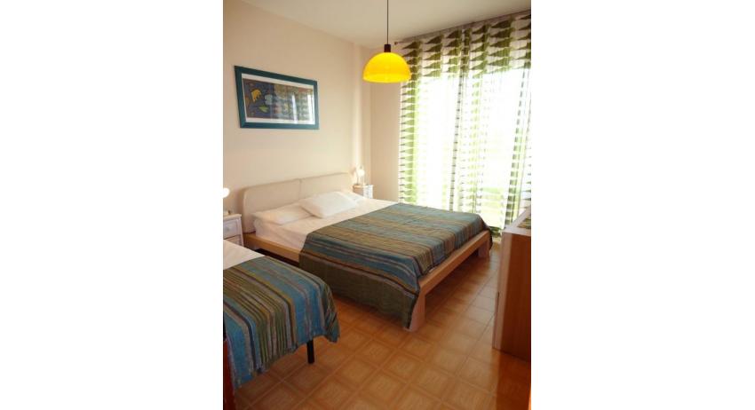 Ferienwohnungen MARCO POLO: C6/7 - Schlafzimmer (Beispiel)