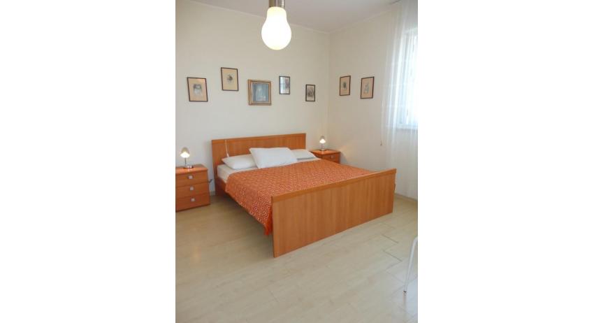apartments MIRAMARE: C8/2-8 - double bedroom (example)